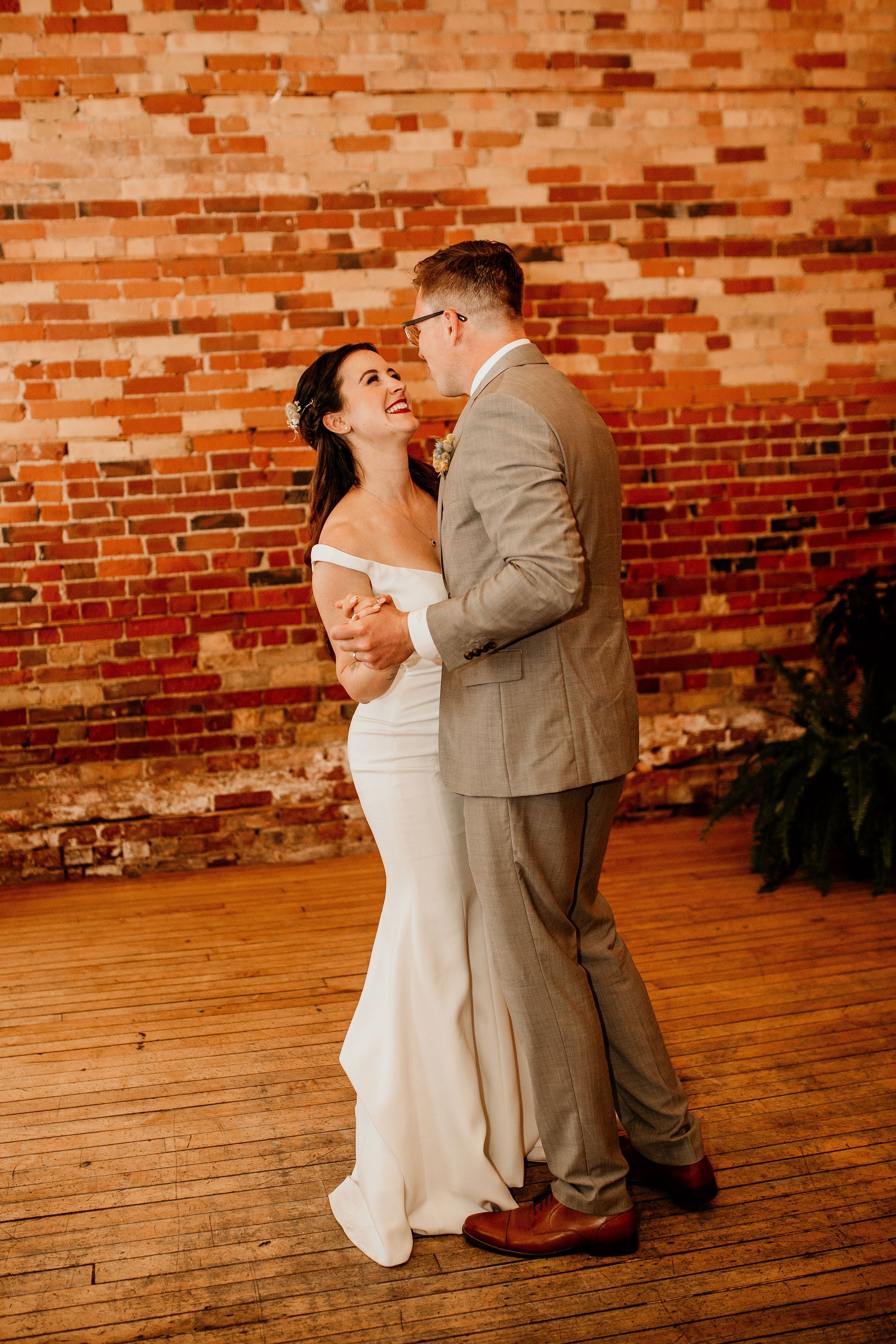 FOR COUPLES (first dance, parents dance)