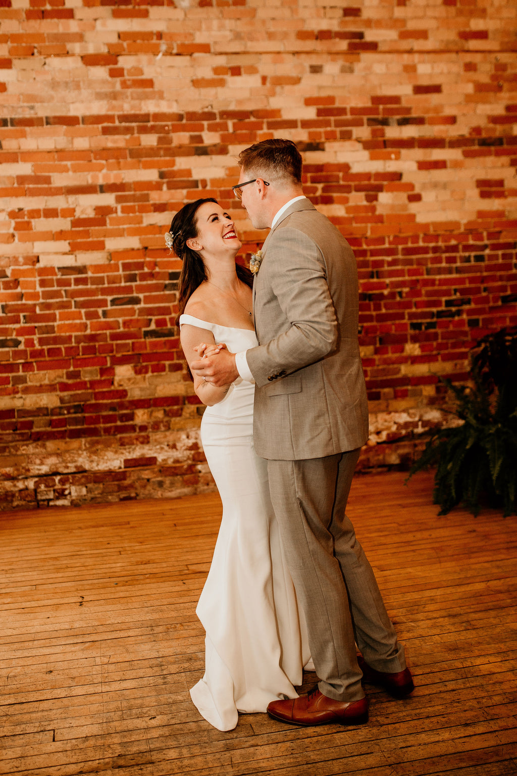 FOR COUPLES (first dance, parents dance)